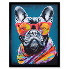 Bulldog anglais avec bandana néon et lunettes de soleil encadré art imprimé 12x16