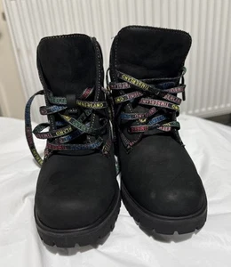 Timberland Rainbow Pride Damen Stiefel schwarz (A28HQ) Größe UK 5 EUR 38 - Bild 1 von 6