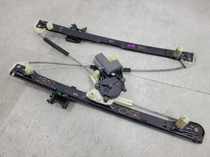 RANGE ROVER VOGUE L405 13-21 REAR OFFSIDE RIGHT WINDOW REGULATOR & MOTOR - Picture 1 of 11