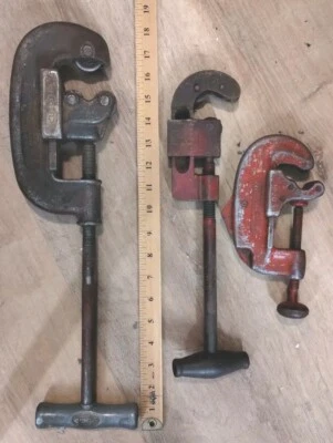 (3)VTG LOT  No. 1 & 2 Rigid Heavy Duty Pipe Cutter Tools / No. 20 / Barnes No. 1 - Image 1 of 4