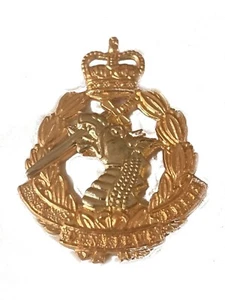 Army Dental Corps Military Cap Badge - Picture 1 of 1