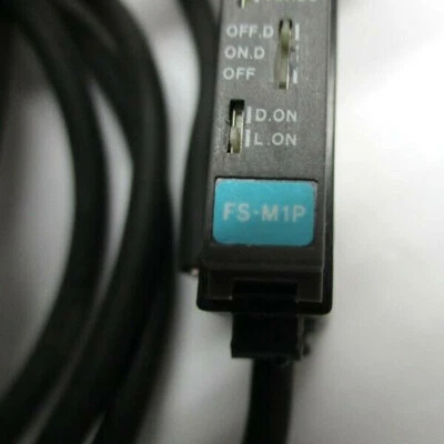 KEYENCE FS-M1P Fiber Sensor New ⊕IK - Image 1 of 4