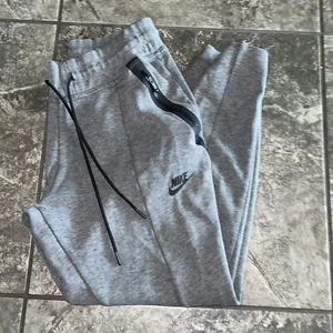 Nike Tech Sweatpants Joggers Gray Womens S - Picture 1 of 12
