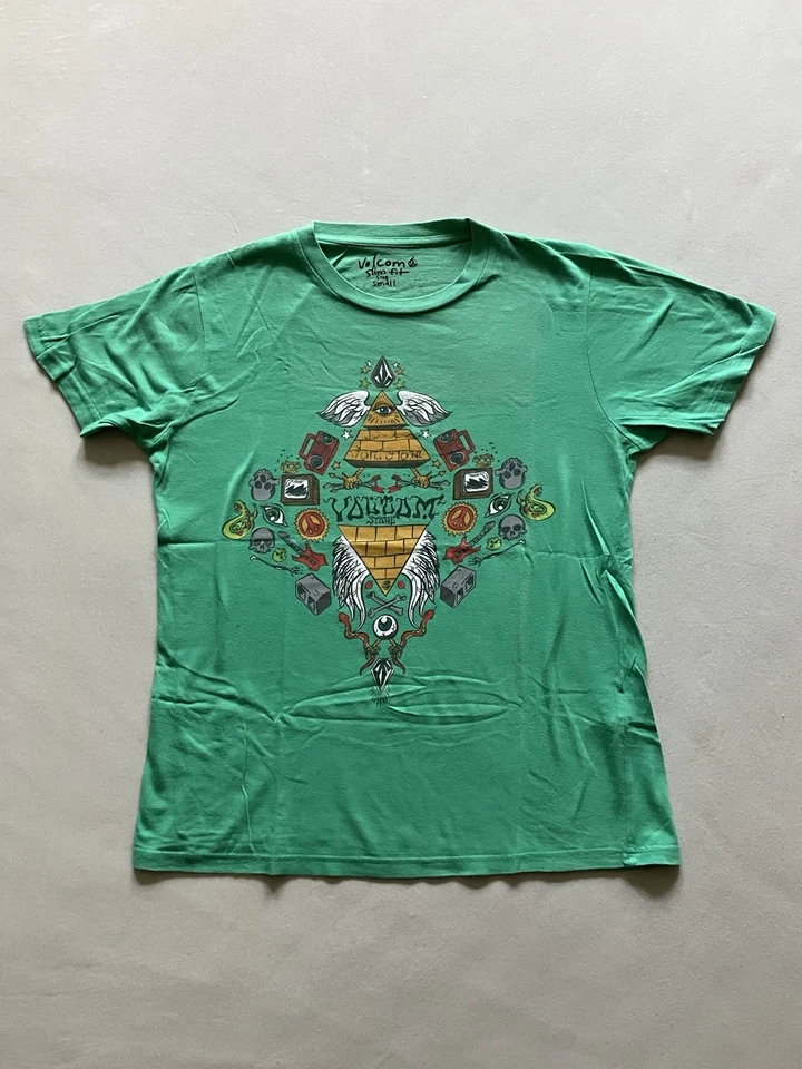 Vintage Volcom Skate T-Shirt, Pyramide Auge Totenkopf, 2000er - Bild 1 von 1