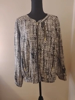 Chaqueta para mujer Calvin Klein en blanco y negro Foto 1 de 4