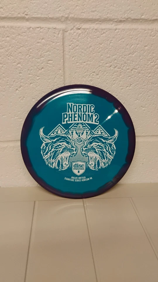 Discmania Nordic Phenom II Horizon PD Swirly Teal/Purple. 171 - Image 1 of 3