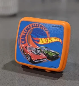 Tupperware Hot Wheels Sandwich Keeper Nuevo  - Imagen 1 de 2