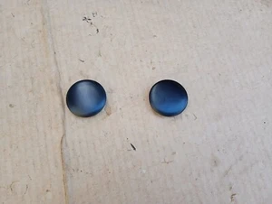 Land Rover Discovery 2 scuttle blanking plugs - Picture 1 of 2