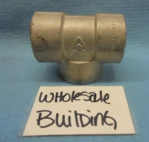 3M PIPE FITTING, A/SA182 F304/304L B16 STAINLESS STEEL, 1" SOCKET WELD TEE, 3000 - Picture 1 of 5