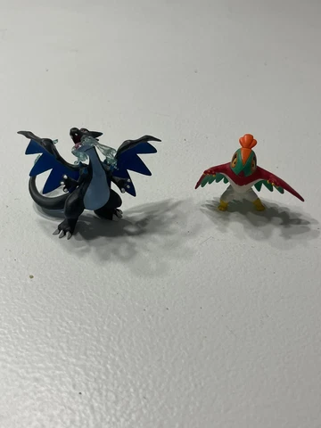 Pokemon Mega Charizard X TCG Figure (‘15 Mega Charizard Collection Box)+Hawlucha Cover