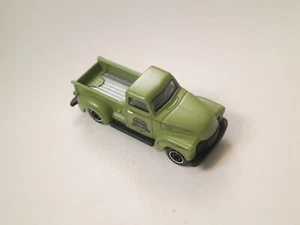 Camión pickup Mattel Matchbox '47 Chevy AD MB1130 escala 1/64 contenedor suelto - Imagen 1 de 8