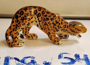 Estatuilla vintage de cerámica de estudio de artes guepardo de lucha/leopardo años 50 usada - Imagen 1 de 9