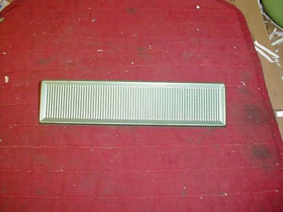 MOPAR 1963-5 DART BARRACUDA VALIANT RADIO BORRAR PLACA Foto 1 de 1