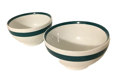Juego de 2 cuencos de sopa/cereal de cajón y barril blancos con banda verde azulado 3" H 5,75" W Foto 1 de 4