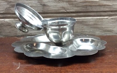Tintero de escritorio vintage de metal tono plateado con tapa con bisagras y bandeja adjunta 1,5" Foto 1 de 4