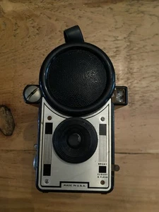 VINTAGE EARLY 1950s PRESS FLASH CAMERA No Bulb Unbranded Nice Decor Untested - Picture 1 of 7