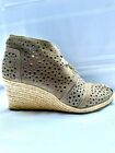Toms Ankle Boots Womens Desert Wedge Brown Suede Lace Up Shoes Size W9.5 301213
