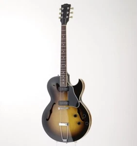 Gibson ES 135 Vintage Sunburst Made in 2005 store Guitar Electric - Picture 1 of 10
