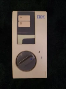 IBM A-B Switch type Y51C-A - Picture 1 of 3