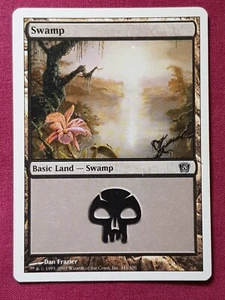 Magic The Gathering 8TH EDITION SWAMP 341 land card MTG - Picture 1 of 2