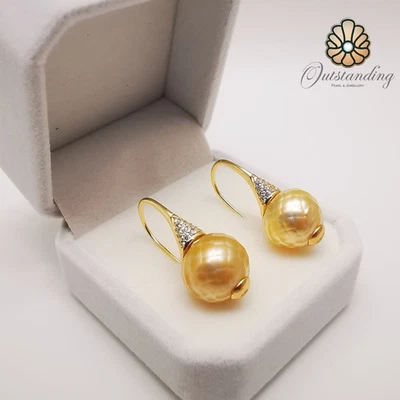 Genuine Huge 13mm Japan Master Hand Carved Pearl Earrings 14ct Gold Filled S925 - Image 1 of 4