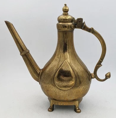 MUGHAL ISLAMIC ENGRAVED BRASS EWER INDIA 18TH CENTURY - Image 1 of 4