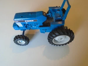 Diecast ERTL Ford 7710 Blue Tractor Vintage no smoke stack farm 4x4 farmer - Picture 1 of 9