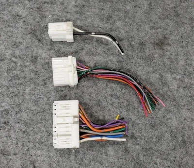 2008-2011 Infiniti EX35 LEFT DRIVER Master Power Window Switch WIRE CONNECTOR - Image 1 of 4