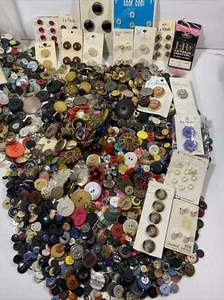 Lot Of 100 Vintage Unique Buttons Mix Metal Plastic Large Small Gorgeous Antique - Picture 1 of 9