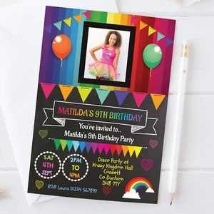 Personalisierte Regenbogen Geburtstag Party Einladungen Mädchen Foto Einladungen Disco x10 - Bild 1 von 2