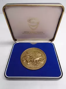 Vintage 1976 U.S. JAYCEES BICENTENNIAL COMMEMORATIVE BRONZE MEDAL w/ CASE - Picture 1 of 7