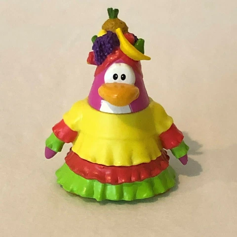 Disney Jakks Pacific Fiesta Girl Club Penguin Plastic Action Figure Cake Topper Cover