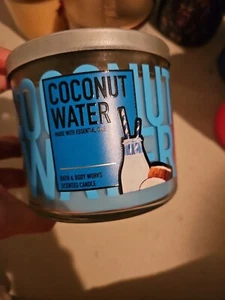 Bath And Body Works Kerze Coconut Water NEU - Bild 1 von 3
