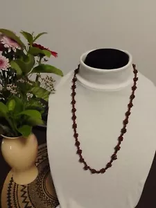 Stunning Garnet Necklace. Retro Chic. Vintage natural pyrope garnet cluster - Picture 1 of 4