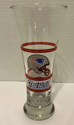 Vaso de cerveza Pilsner de 7" NEW ENGLAND PATRIOTS - NFL - buen aspecto - excelente estado Foto 1 de 4
