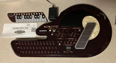 Suzuki Q Chord 数字吉他 QC-1 带键盘覆盖和交流电源适配器 — 第 1/2 张图片