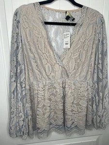 Suzanne Betro Women’s 1X V-neck Peplum Tunic Blue Lace With Tan Undertone Blouse - Picture 1 of 10