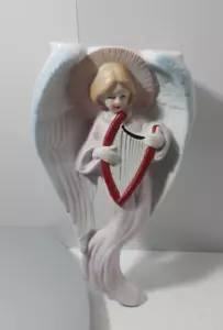 Vintage Ceramic Wall Pocket Vase Angel Playing Harp Made in Japan 21 cm Tall - Picture 1 of 7