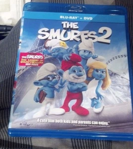 Smurfs 2 (Blu-ray/DVD, 2013, 2-Disc Set) - Foto 1 di 7