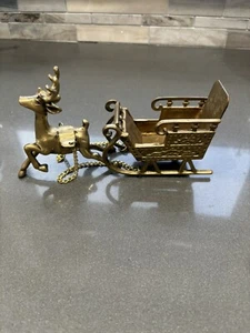 Vintage Lefton Brass Sleigh and Reindeer Christmas Decor Reindeer Pulling Sleigh - Picture 1 of 6