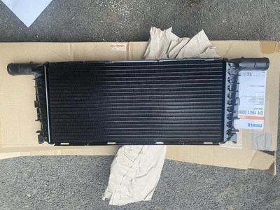 Porsche 991.1 /981 718  Boxster/Cayman Radiator centre 99110613701 CR1941000P - Image 1 of 2