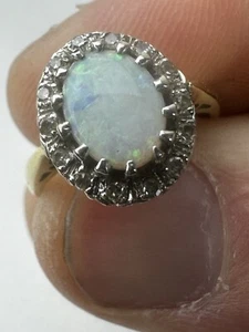 9ct (375) Yellow Gold Large Opal & Diamonds Ring Size UK "M”Ship Worldwide - Picture 1 of 21