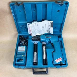 Makita 6011D Cordless Drill Driver with Charger, Batteries, Carrying Case - Picture 1 of 24