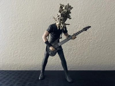 FIGURA DE ACCIÓN SUELTA MCFARLANE TOYS METALLICA JASON NEWSTED COSECHADORAS DE DOLOR Foto 1 de 4