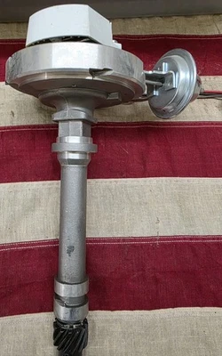 Chevy??? distributor - Image 1 of 4