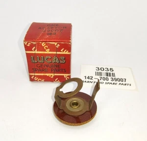 Original Lucas New Old Stock boxed single wire bulb holder adaptor 39007 142-700 - Picture 1 of 3