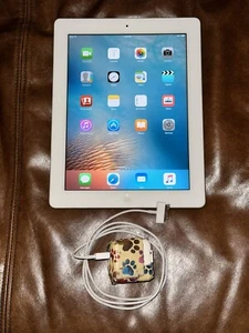Apple iPad 2nd Gen Silver A1395 16GB Wi-Fi 9.7" Works Good Condition No Cracks - Bild 1 von 6