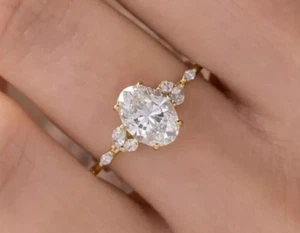 Solitär-Verlobungsring 2 kt Ovalschliff simulierter Diamant 14 K Gelbgold vergoldet - Bild 1 von 4