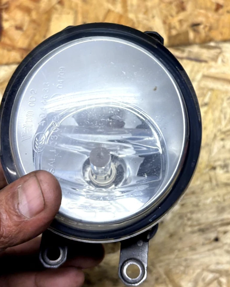 Toyota RAV-4 2008 2,2D 5 puertas luz antiniebla delantera del conductor 89210656 Foto 1 de 4