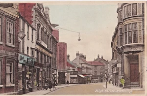 FGM Vintage Postcard, High Street, Kettering shows Regal Cinema now closed - Picture 1 of 1